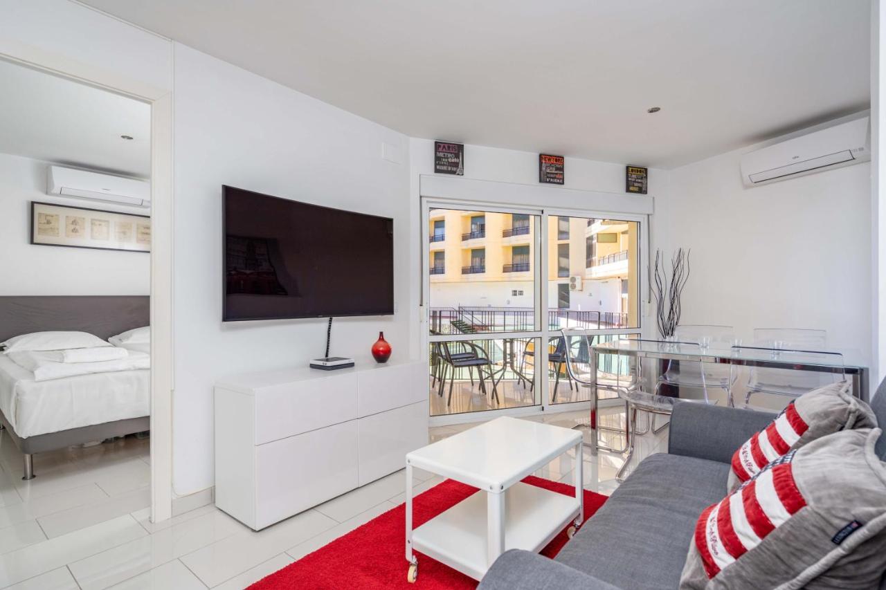 Shoreline Apartment In Fuengirola By Costarentals - Ref 88 Exterior photo
