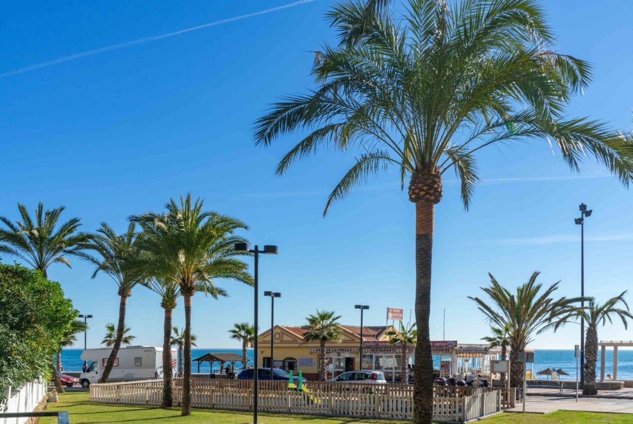Shoreline Apartment In Fuengirola By Costarentals - Ref 88 Exterior photo